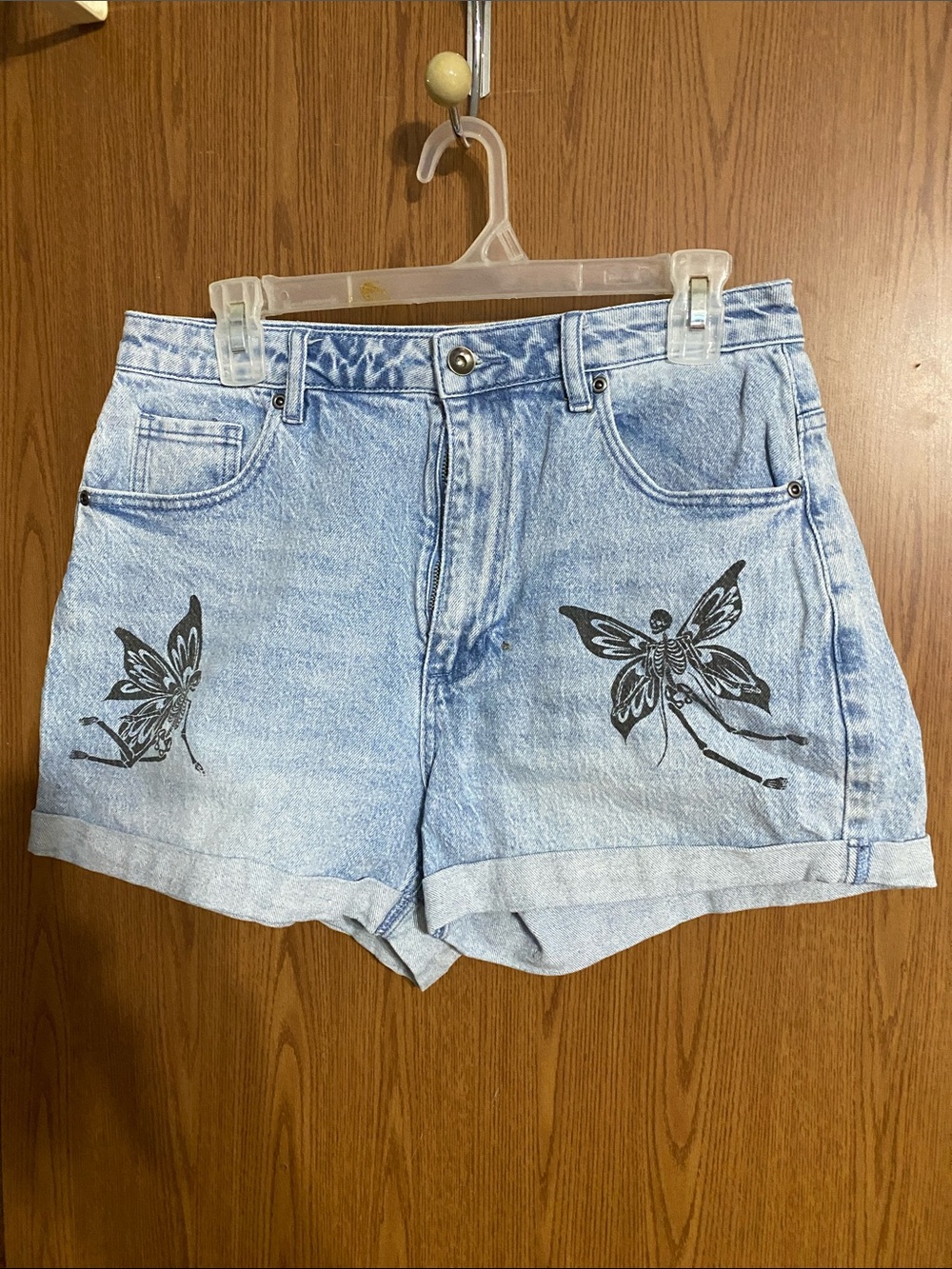 Hot Topic Thorn & Fable Skull Fairy High Waisted Denim Shorts